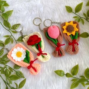 Mini-bouquet keychains